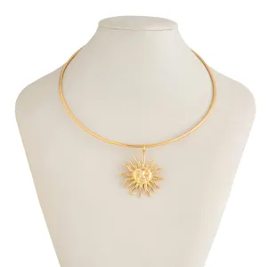 Minimalist Sun Face Pendant Collar Necklace