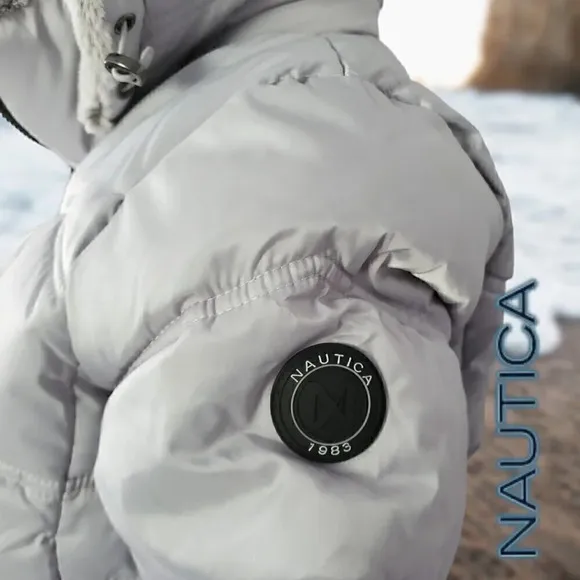 Nautica | Women's Hooded  Puffer Jacket Detachable Fx Fur Hood | Silver NWT