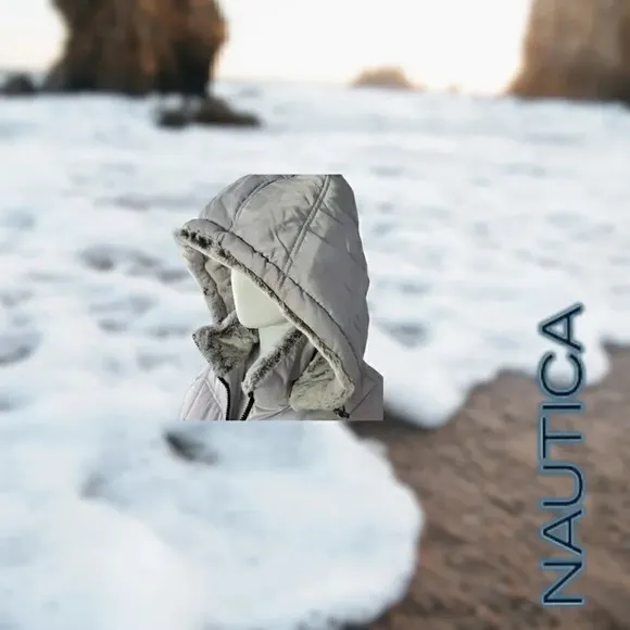 Nautica | Women's Hooded  Puffer Jacket Detachable Fx Fur Hood | Silver NWT