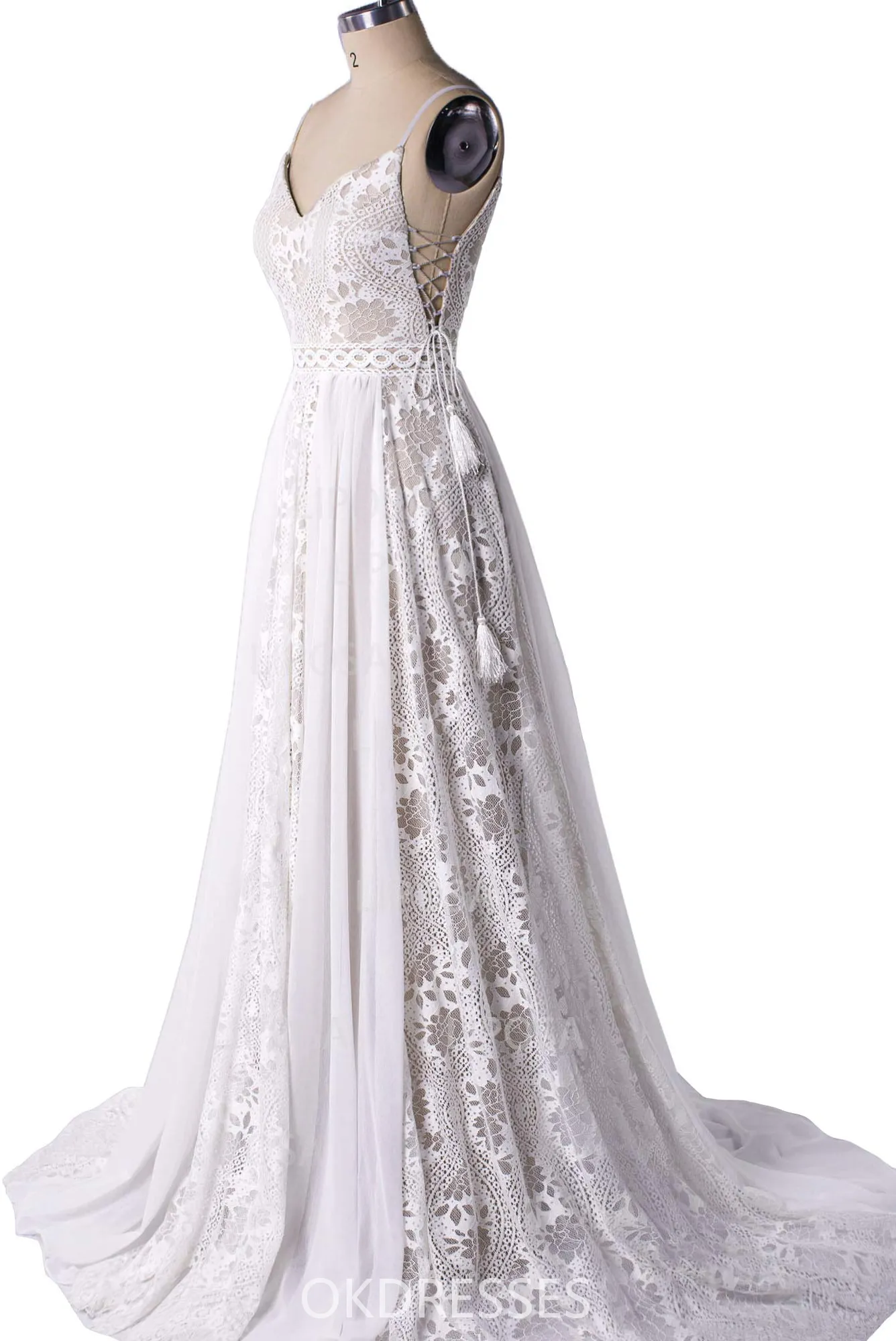 New Arrival Bohemian Spaghetti Straps Beach Wedding Dress With Adjustable Drawstring B0010