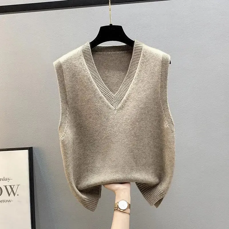 New Knitted Tank Top Coat Spring and Autumn Kam Shoulder