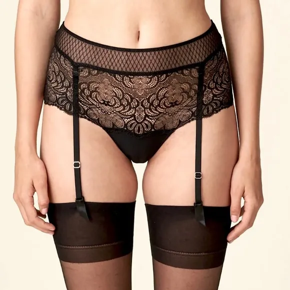 NWT Marie Jo Linda hotpants with suspenders size M