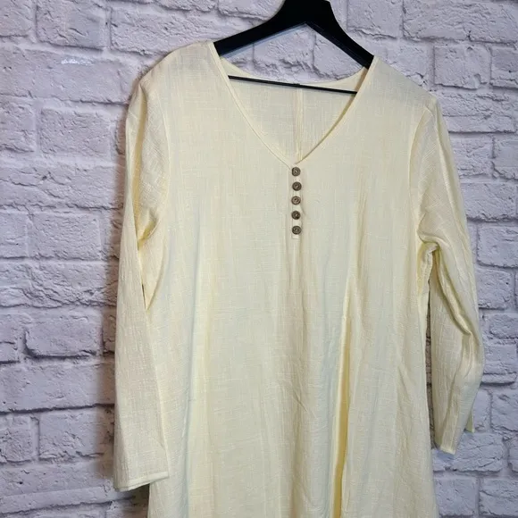Outfree Cream tiered bohemian maxi  / midi dress Size Medium New