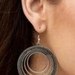 Paparazzi - Totally Textured - Silver Earrings