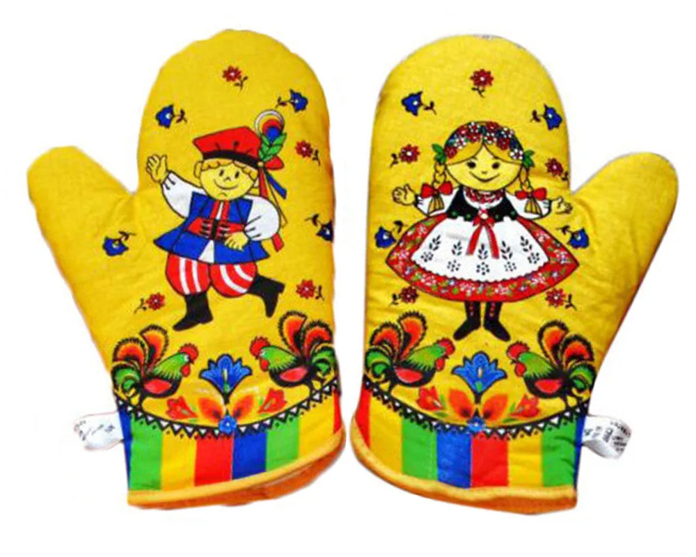 Polish Folk Art Krakow Dancers Gift Set with 2 Kitchen Towels and 1 Oven Mitt in Box