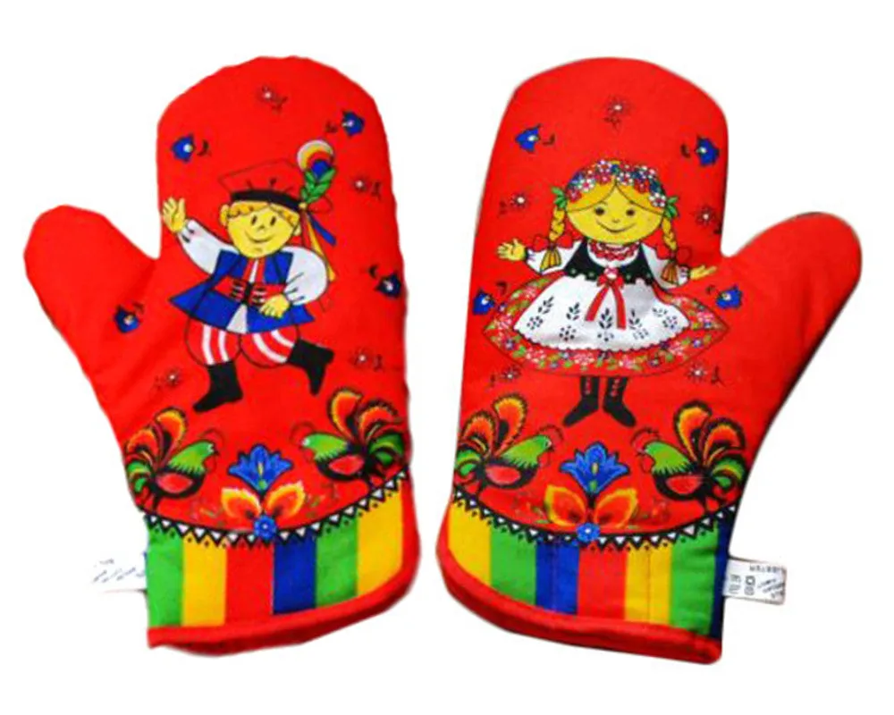 Polish Folk Art Krakow Dancers Gift Set with 2 Kitchen Towels and 1 Oven Mitt in Box