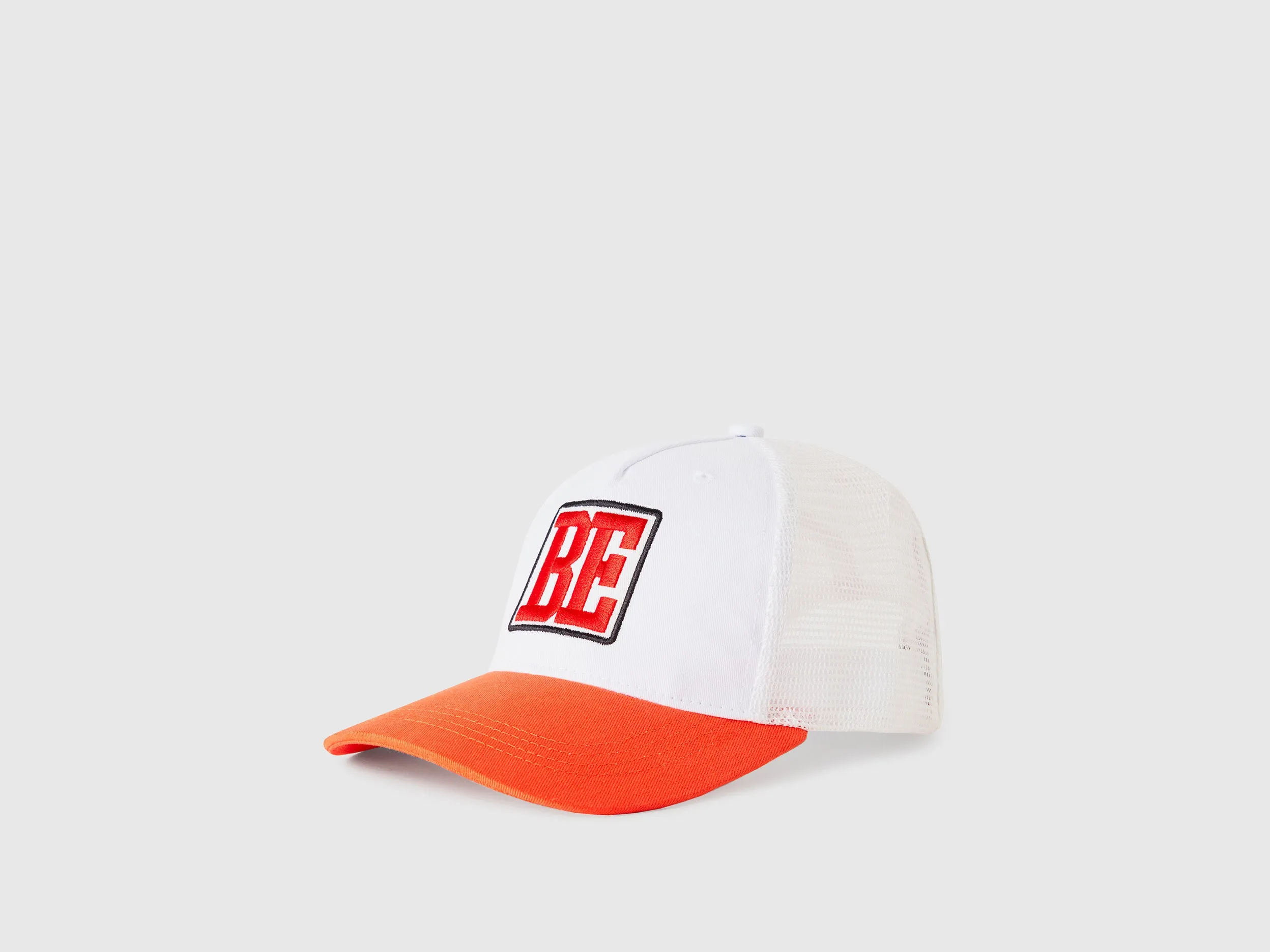 Printed Baseball Cap in Pure Cotton with Vibrant Front Print and Mesh Back