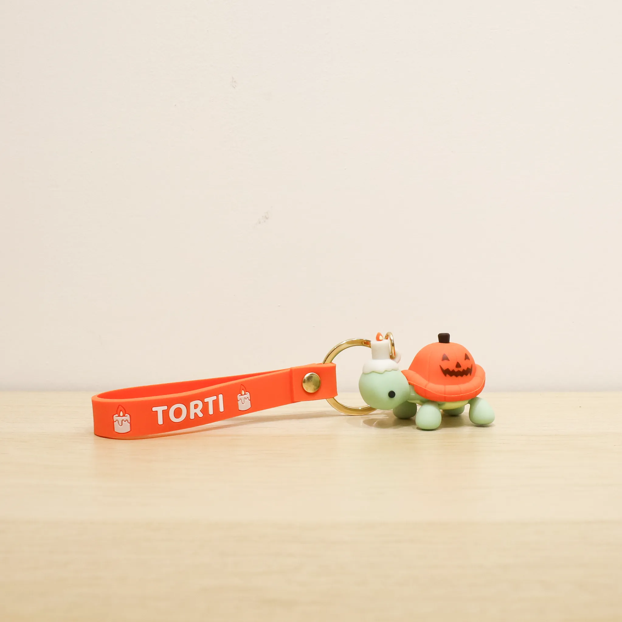 Pumpkin Torti Figure Keychain