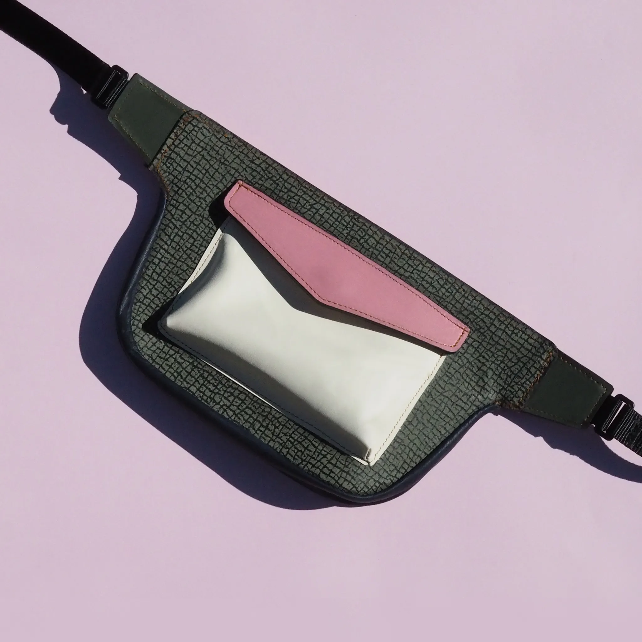 Runabout Bag - Cafe Pink