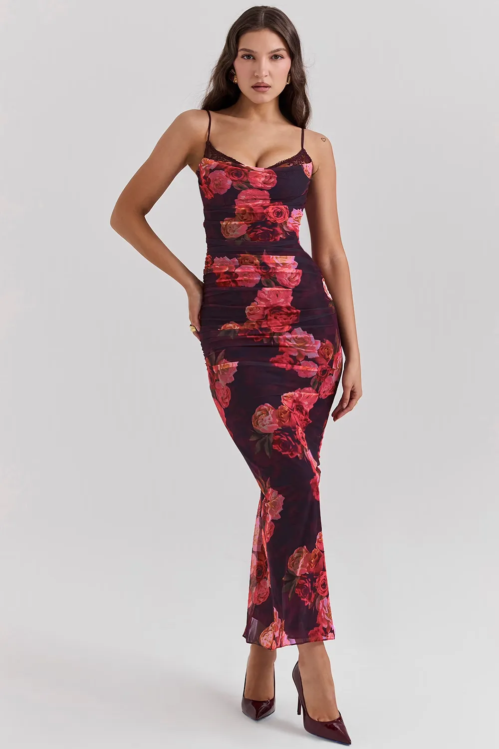 Slip Dress – Lace Trim & Ruched Sides – Elegant Evening Look
