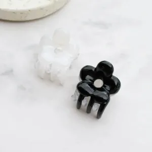 small daisy hair clip set