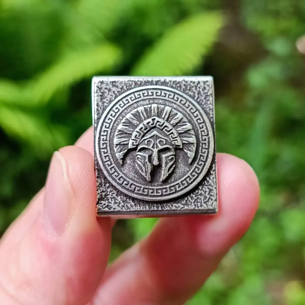 Spartan warrior helmet molle clip