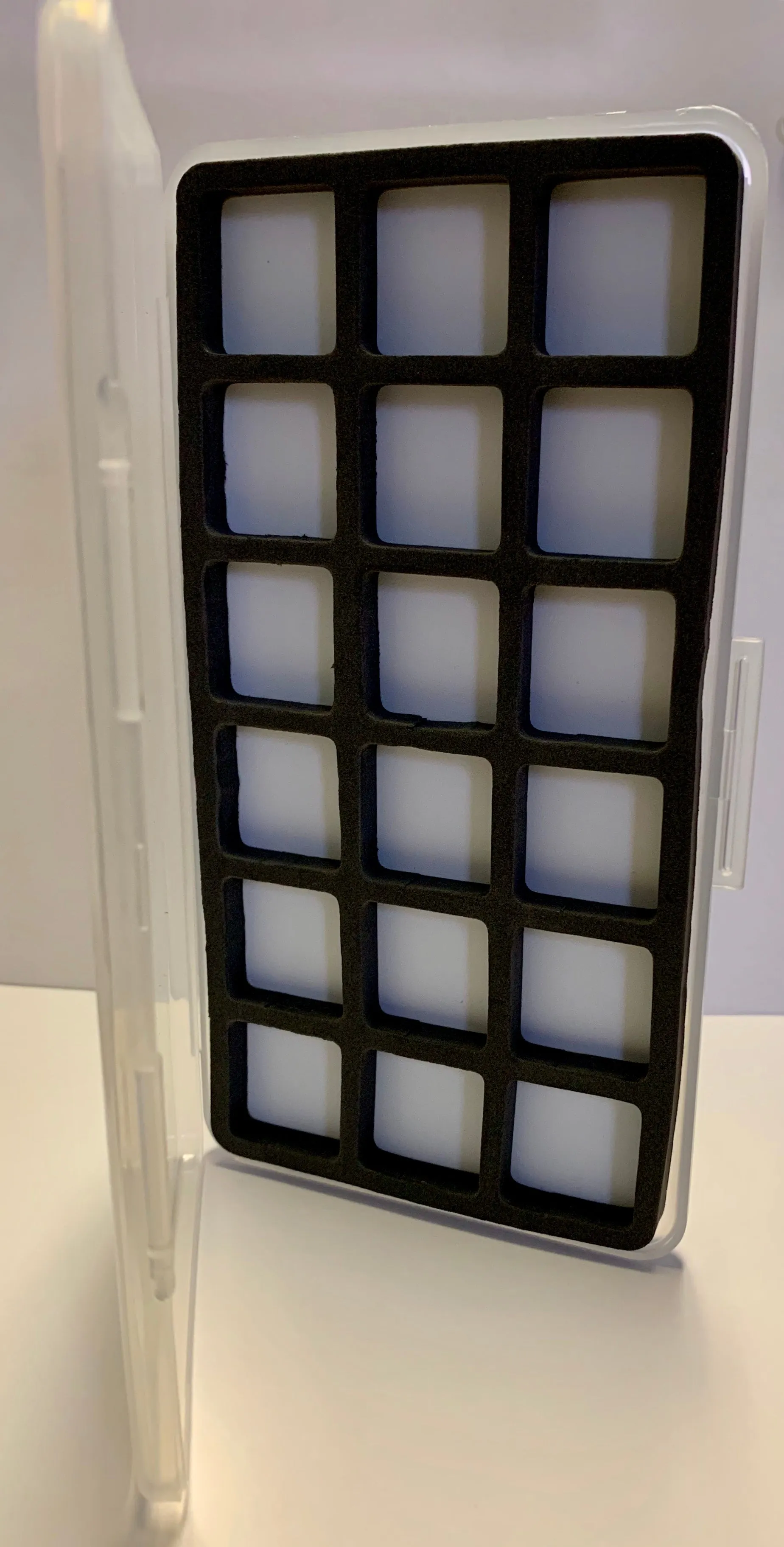 Super Flat Magenetic Fly Boxes