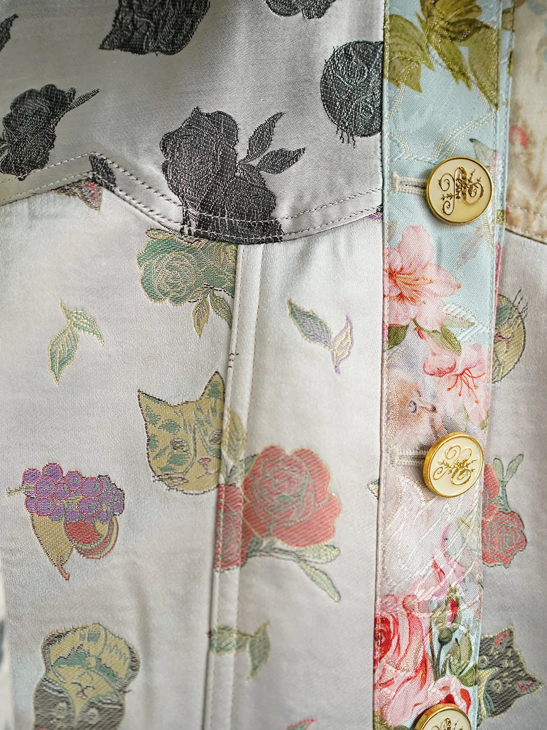 Unlogical Poem Classical Style Flower and Cat Brocade Patchwork Jacket